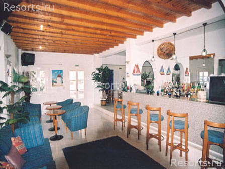 Dionysos Hotel 13
